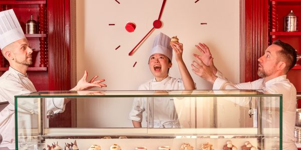 e3bda531f94eb77dc72960ff23f0b575-2000x1334